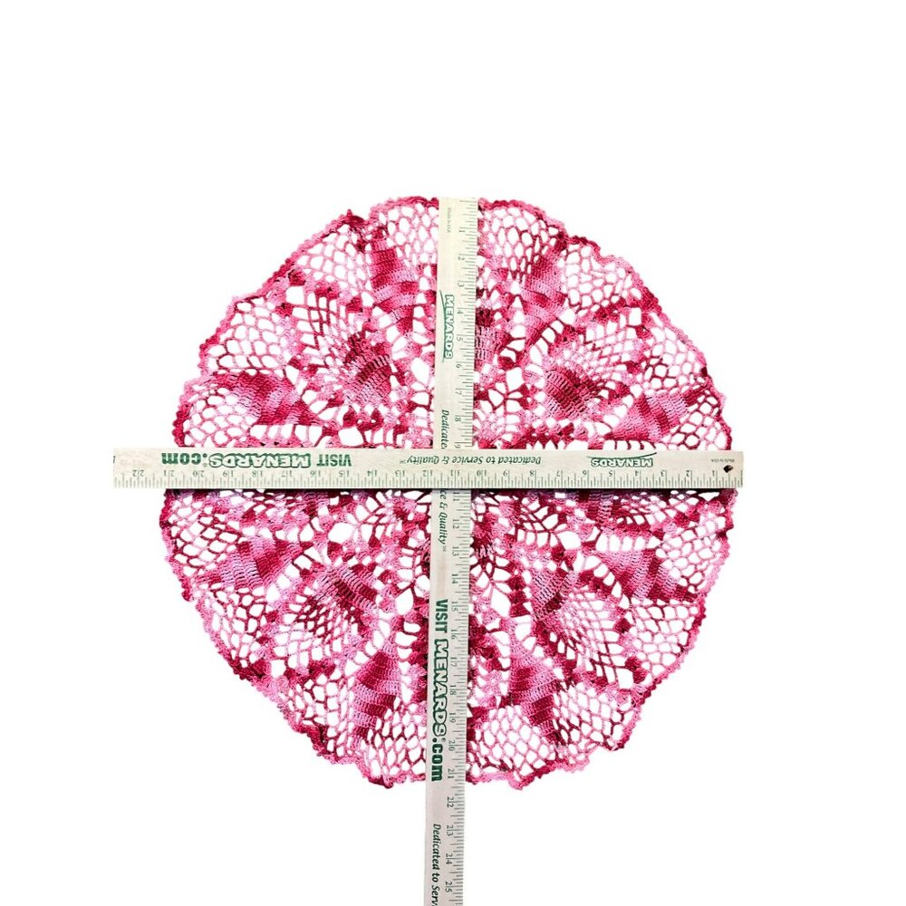 Vintage Pinks Crochet Doily Round 20.5” Handmade Lace Table Decor - Picture 4 of 7